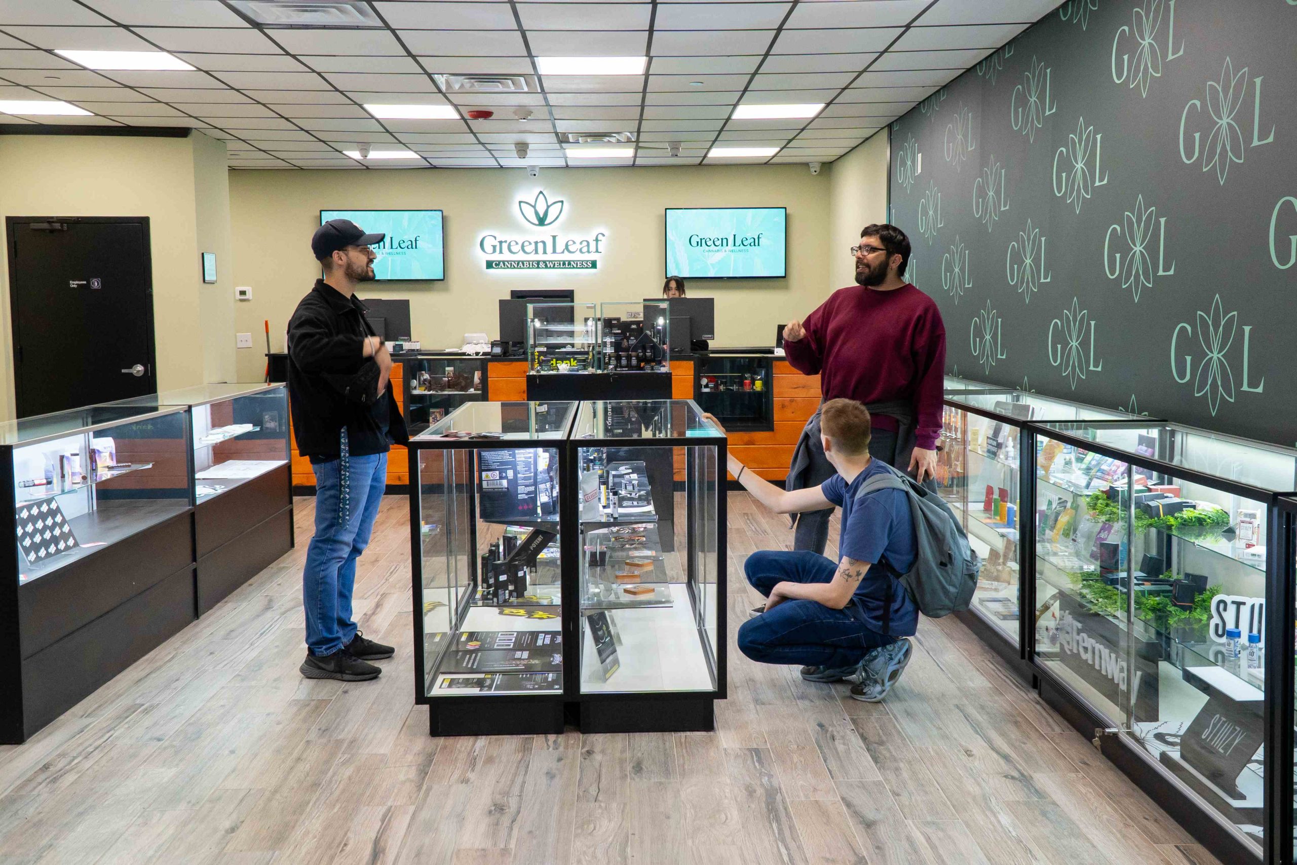 Read more about the article Common Budtender Questions Answered for New Shoppers