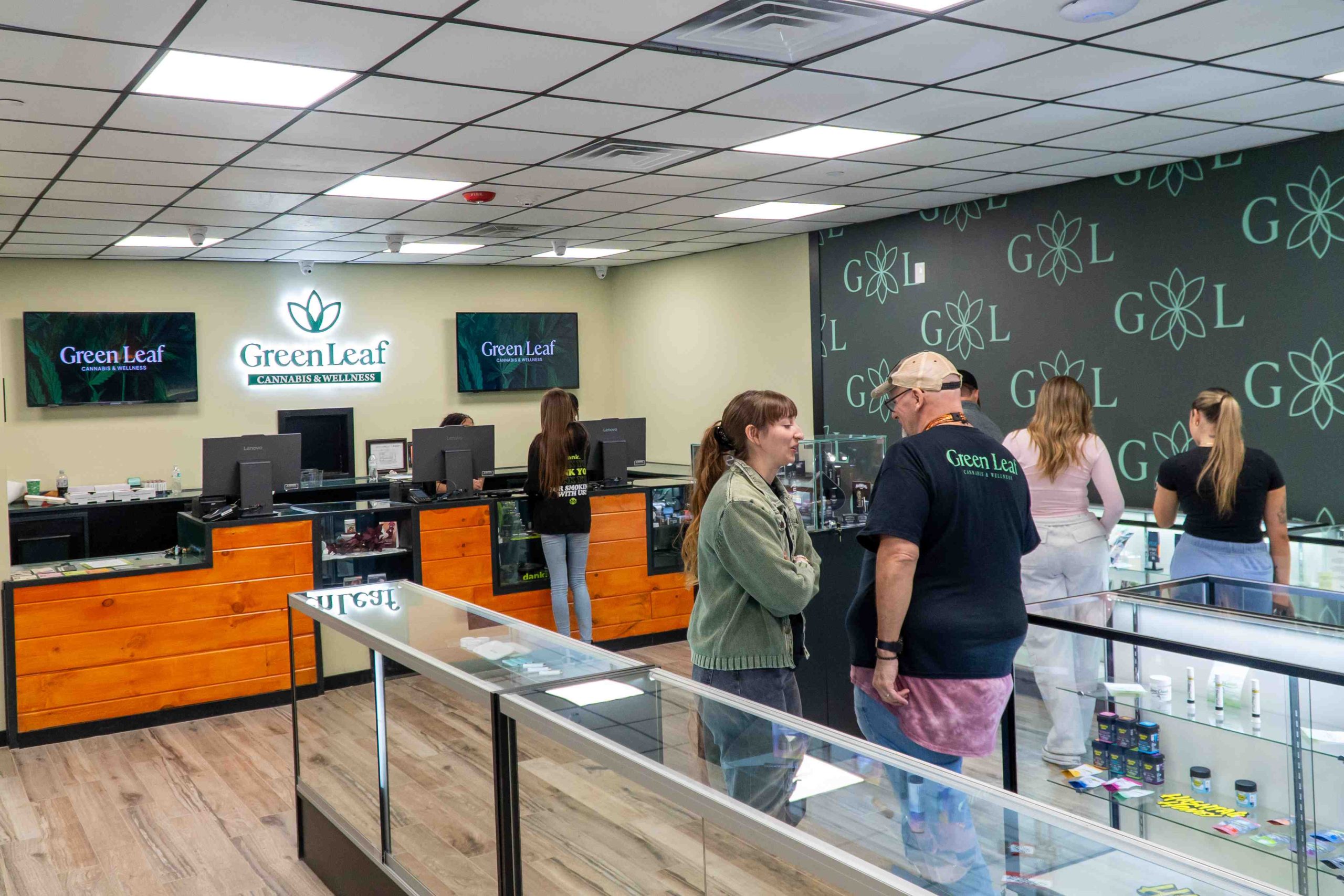 Read more about the article Why Green Leaf Is a Favorite Dispensary in Newburgh
